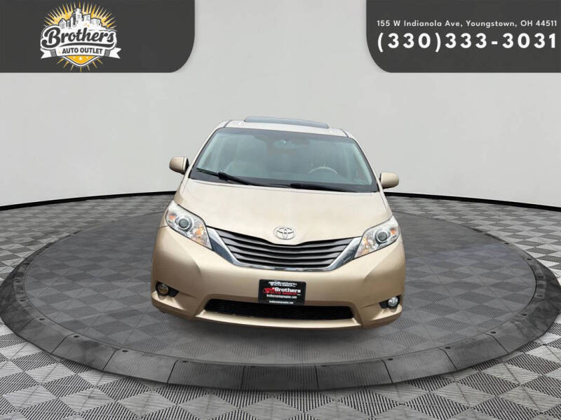 2013 Toyota Sienna