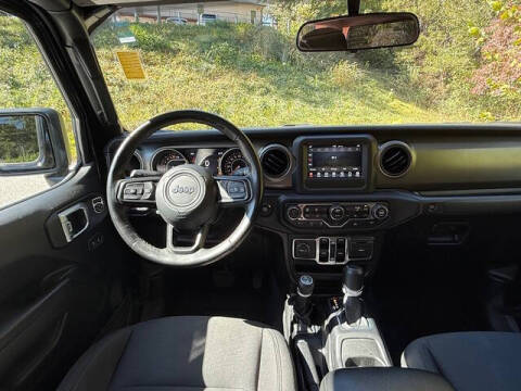 2022 Jeep Gladiator Sport S