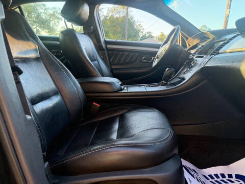 2015 Ford Taurus SEL