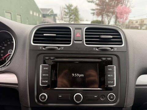 2014 Volkswagen Golf