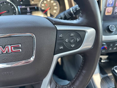 2017 GMC Acadia SLT-1