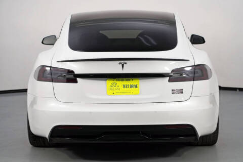 2021 Tesla Model S Plaid