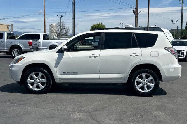 2013 Toyota RAV4 EV