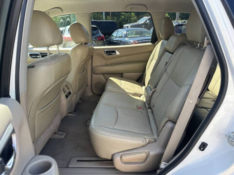 2015 Nissan Pathfinder S