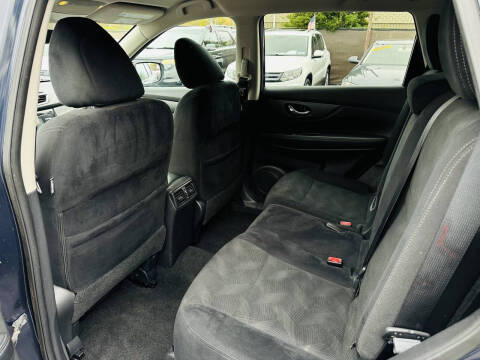 2016 Nissan Rogue SV