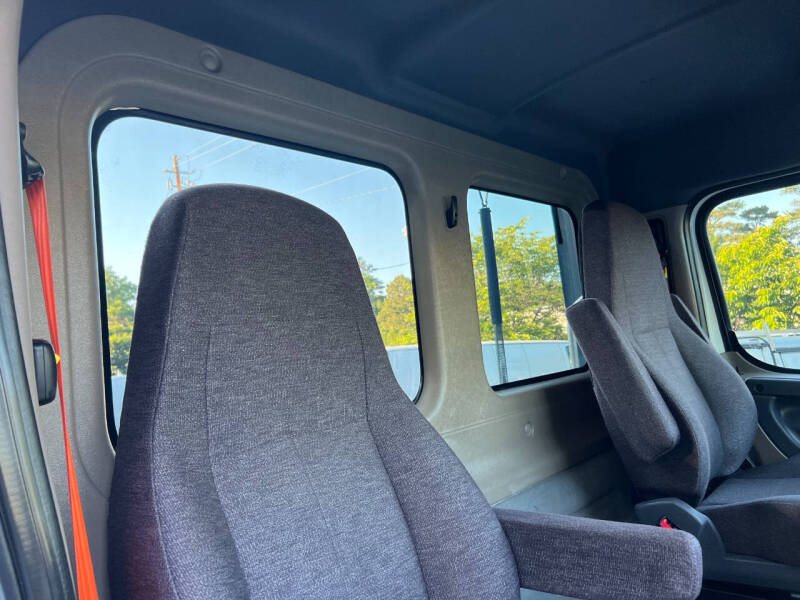 2015 Freightliner Cascadia