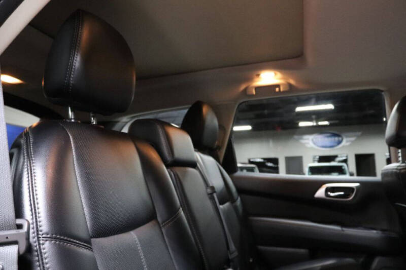 2020 Nissan Pathfinder Platinum