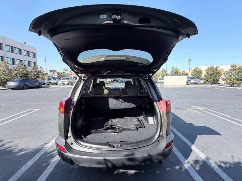 2014 Toyota RAV4 XLE
