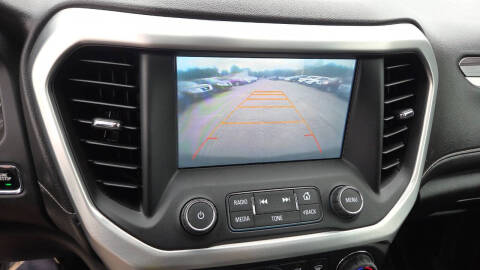 2017 GMC Acadia SLT-1