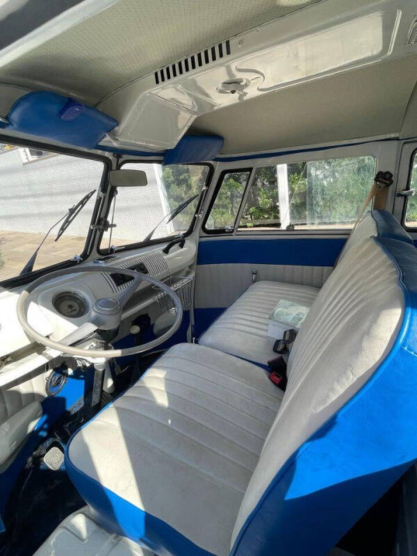 1974 Volkswagen Bus