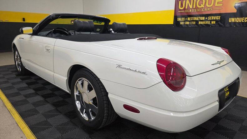 2002 Ford Thunderbird Deluxe