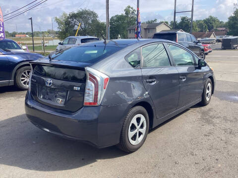 2014 Toyota Prius Three