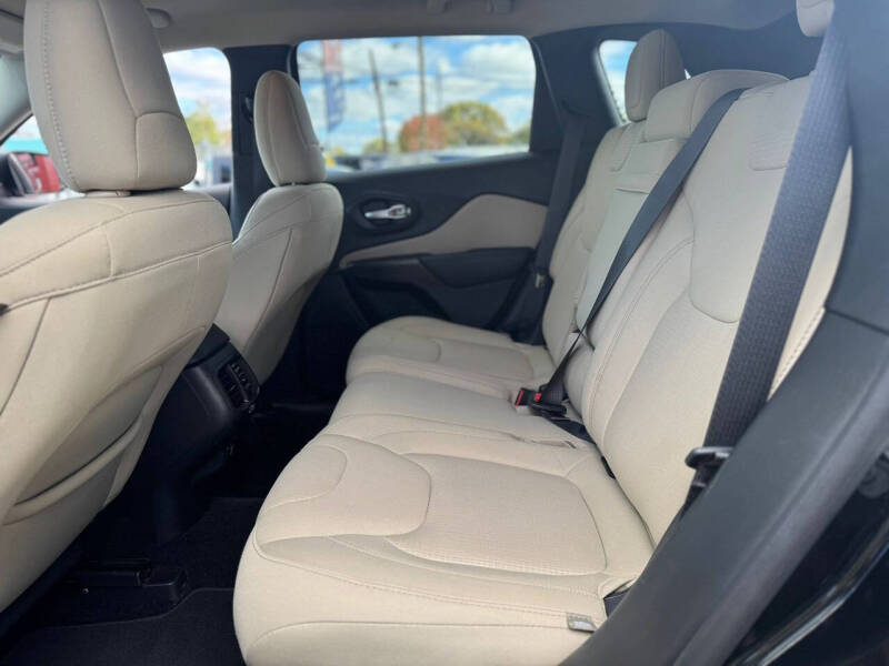 2017 Jeep Cherokee Latitude