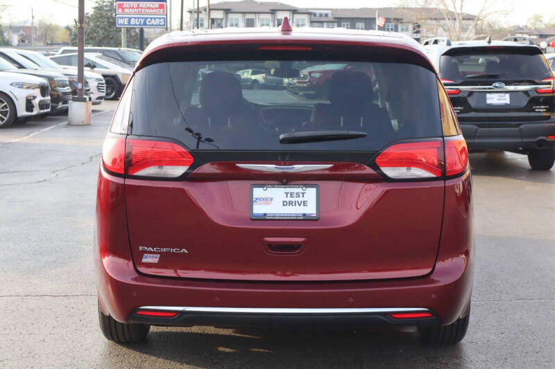 2019 Chrysler Pacifica Touring Plus
