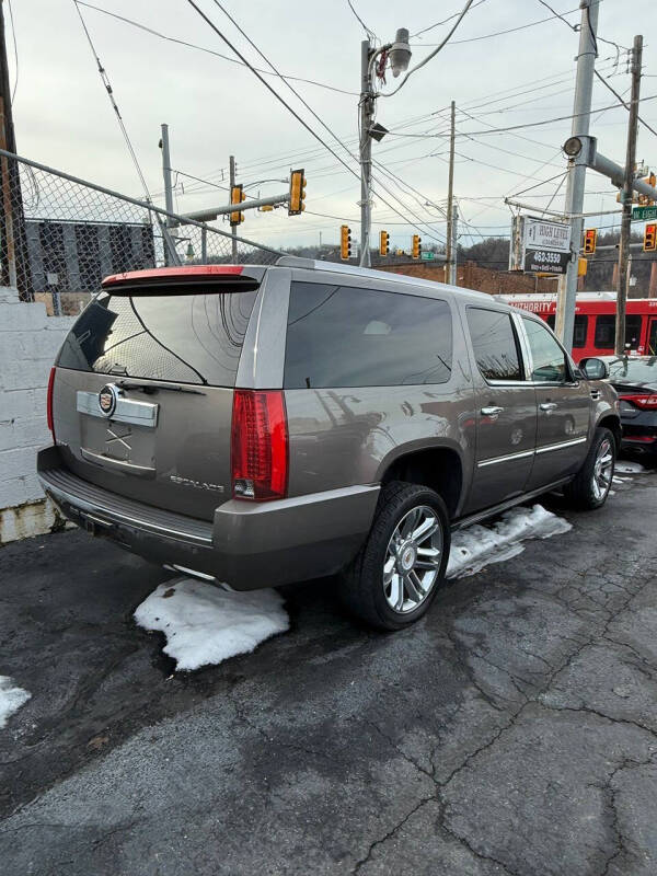2014 Cadillac Escalade ESV Platinum