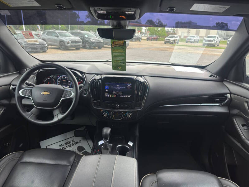 2023 Chevrolet Traverse Premier