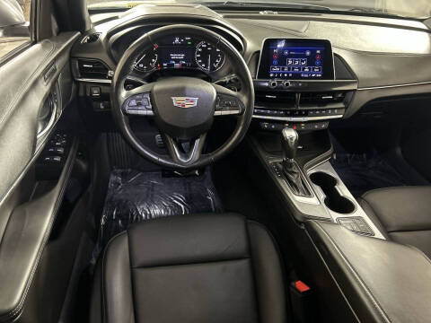 2024 Cadillac CT4 Premium Luxury