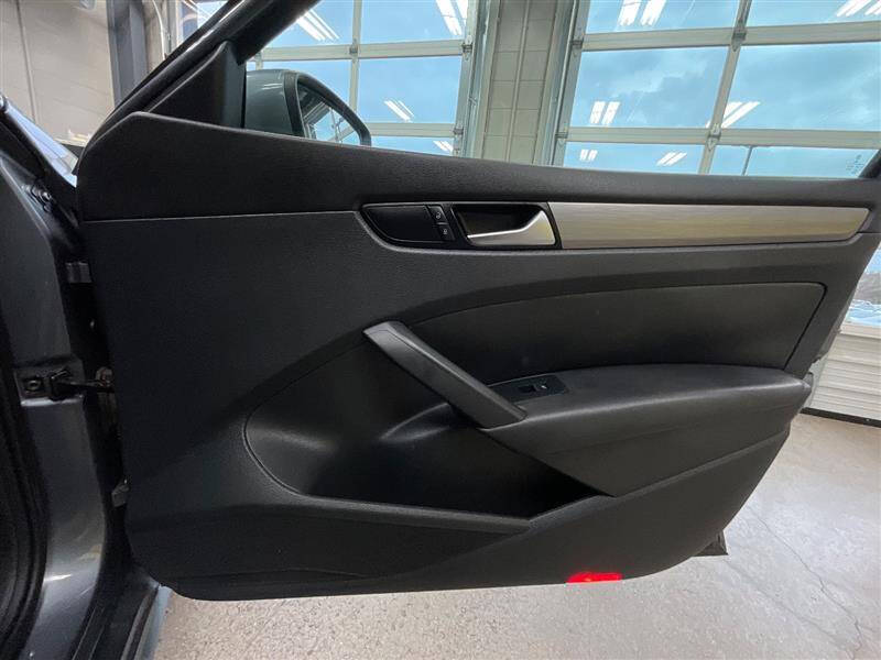 2014 Volkswagen Passat