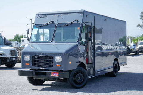2020 Freightliner MT45 Chassis
