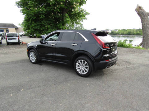 2022 Cadillac XT4 Luxury