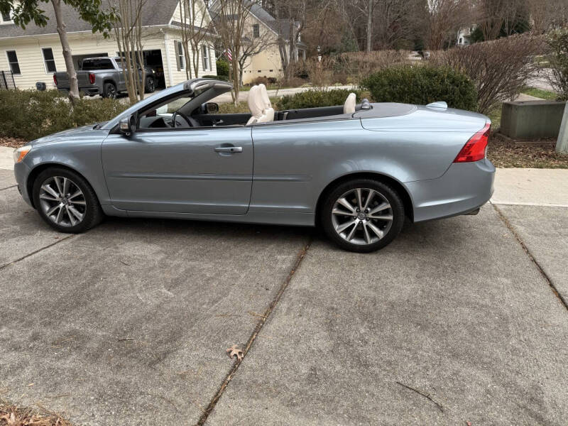 2011 Volvo C70 T5