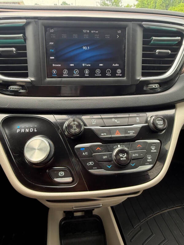2018 Chrysler Pacifica Touring L
