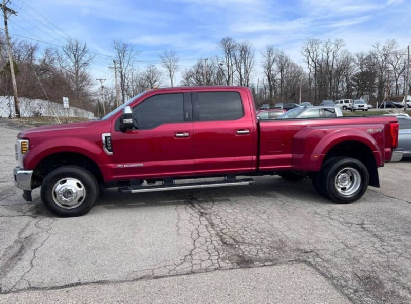 2019 Ford F-350 Super Duty for sale at DANVILLE AUTO SALES in Danville IN