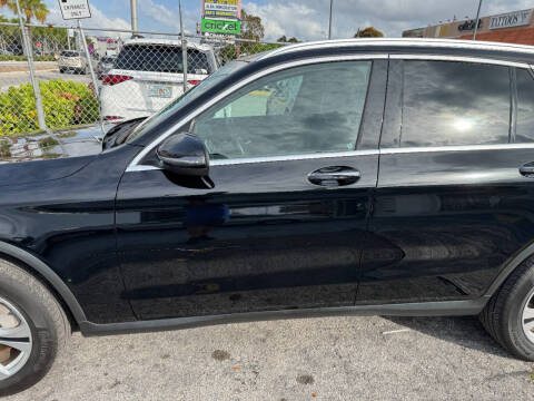 2017 Mercedes-Benz GLC GLC 300