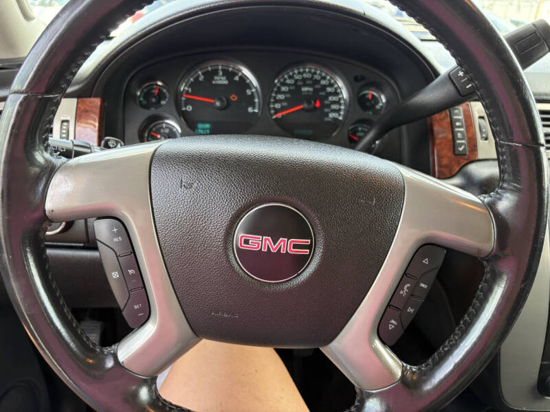 2014 GMC Yukon XL SLT