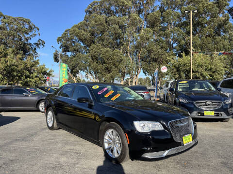 2017 Chrysler 300 Limited