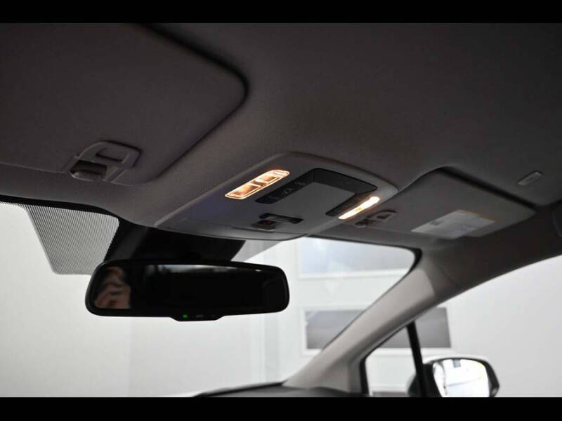 2026 Toyota Sienna LE 8-Passenger