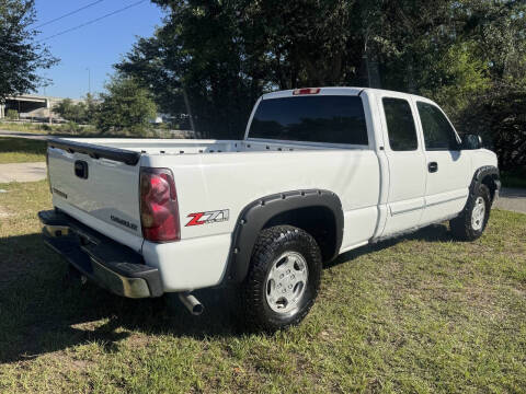 2003 Chevrolet Silverado 1500 LS