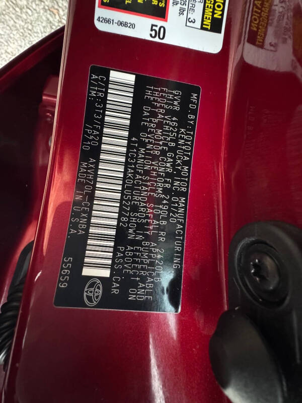 2020 Toyota Camry Hybrid LE