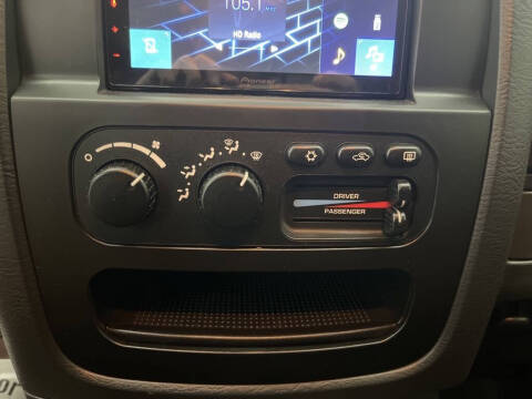 2005 Dodge Ram 1500 SRT-10