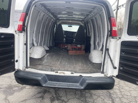 2019 Chevrolet Express 2500