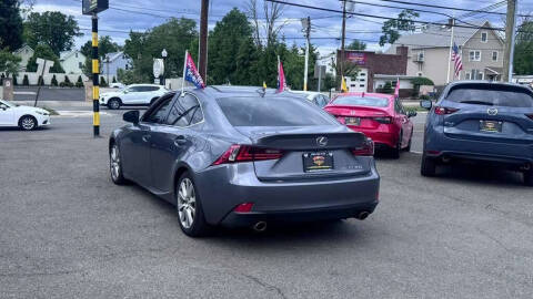 2016 Lexus IS 300