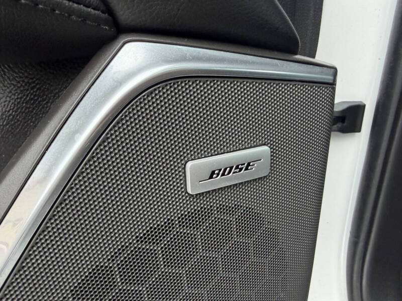 2017 Cadillac Escalade ESV Premium Luxury