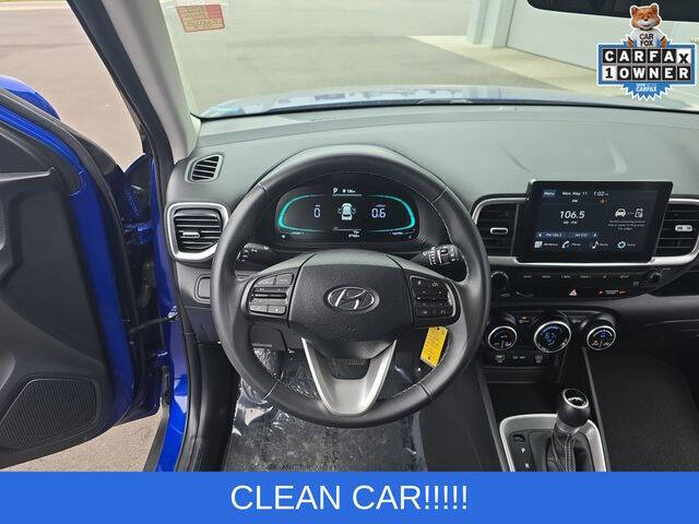 2023 Hyundai Venue SEL