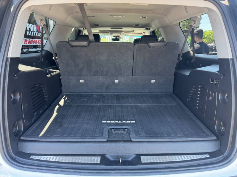 2019 Cadillac Escalade ESV Luxury