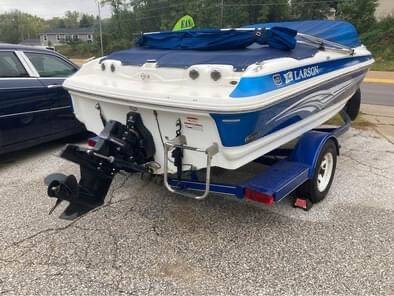 Larson Boats LX 180 Image