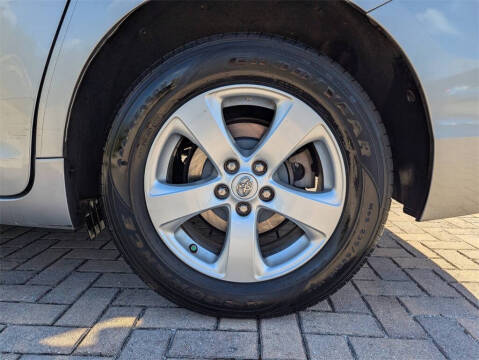 2017 Toyota Sienna L 7-Passenger