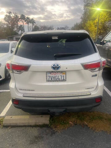 2016 Toyota Highlander Hybrid Limited Platinum