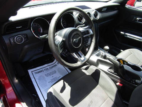 2015 Ford Mustang V6