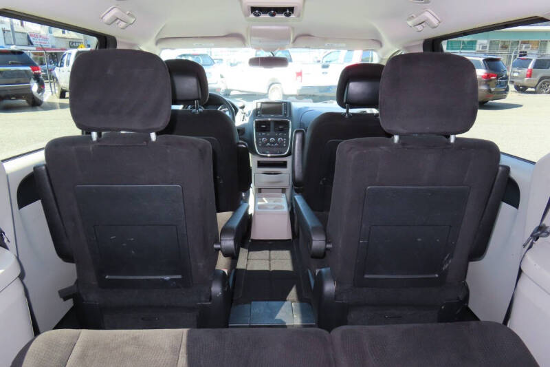 2014 Dodge Grand Caravan SE photo 10