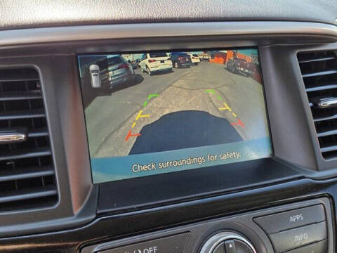 2019 Nissan Pathfinder SV