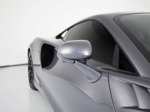 2023 McLaren Artura