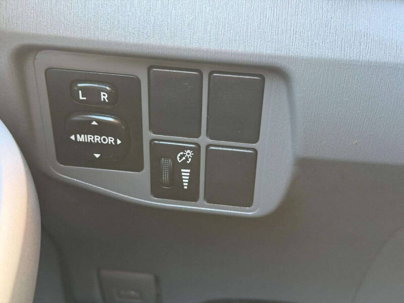 2011 Toyota Prius Five