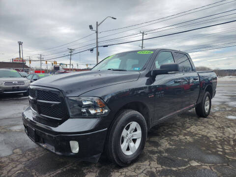 2018 RAM 1500 SLT
