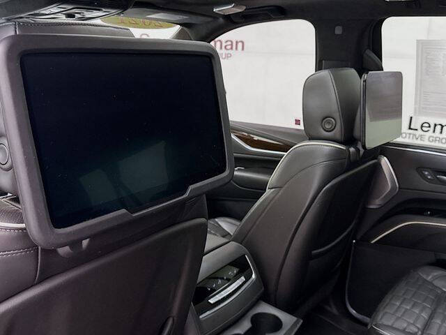 2021 Cadillac Escalade ESV Sport Platinum