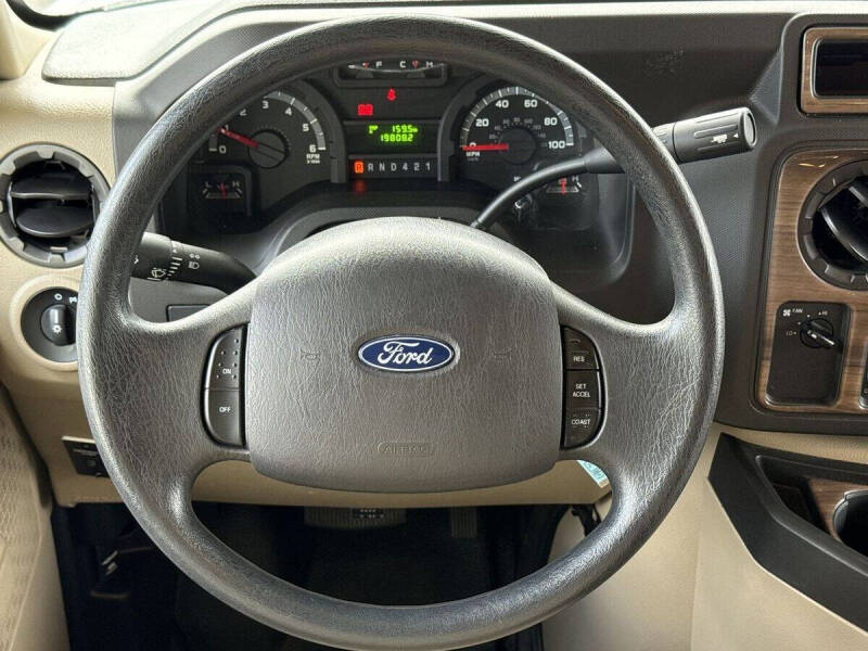 2019 Ford E-Series